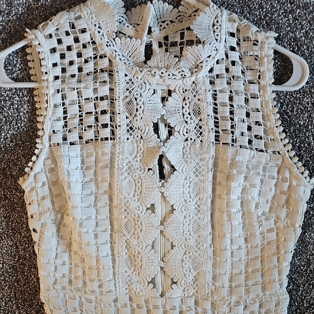 Nwot Elegant White Lace Dress - Picture 2 of 3